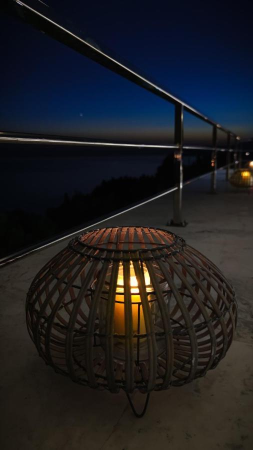 Hotel Montenino Bar Exterior photo